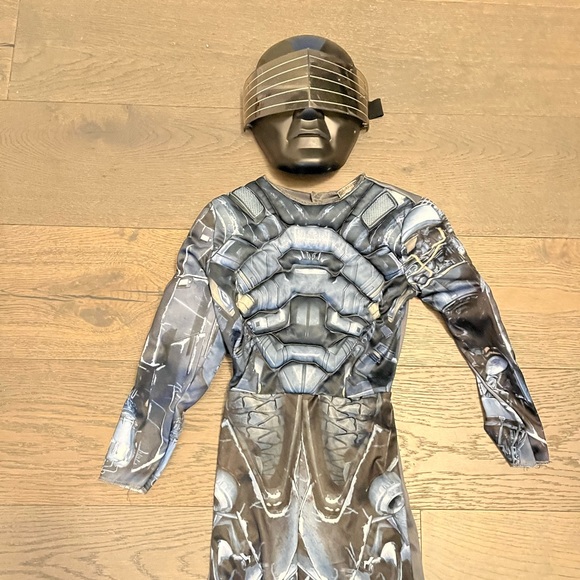 Kids transformer costume sz 5 EUC retail $79 - Picture 2 of 3